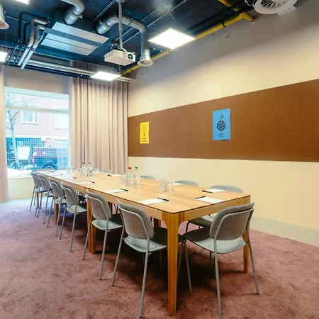 Hotel The Social Hub 3*