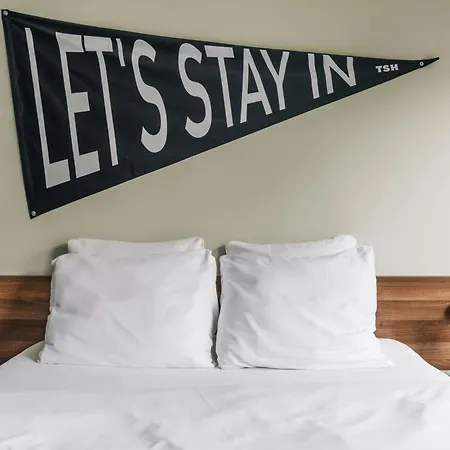 Hotel The Social Hub 3*