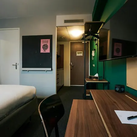 The Social Hub