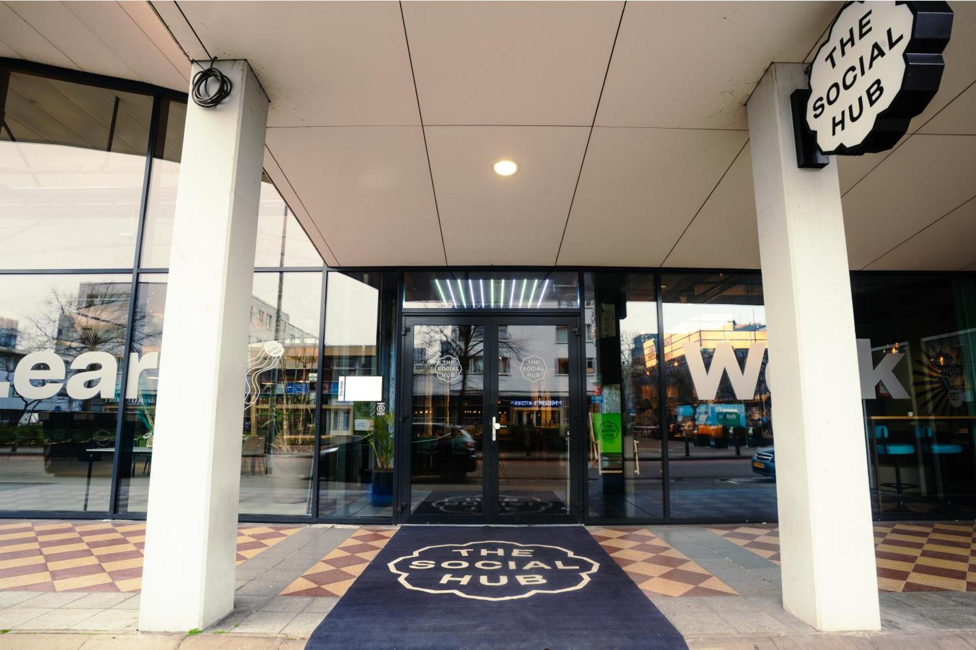 The Social Hub Hotel 3*