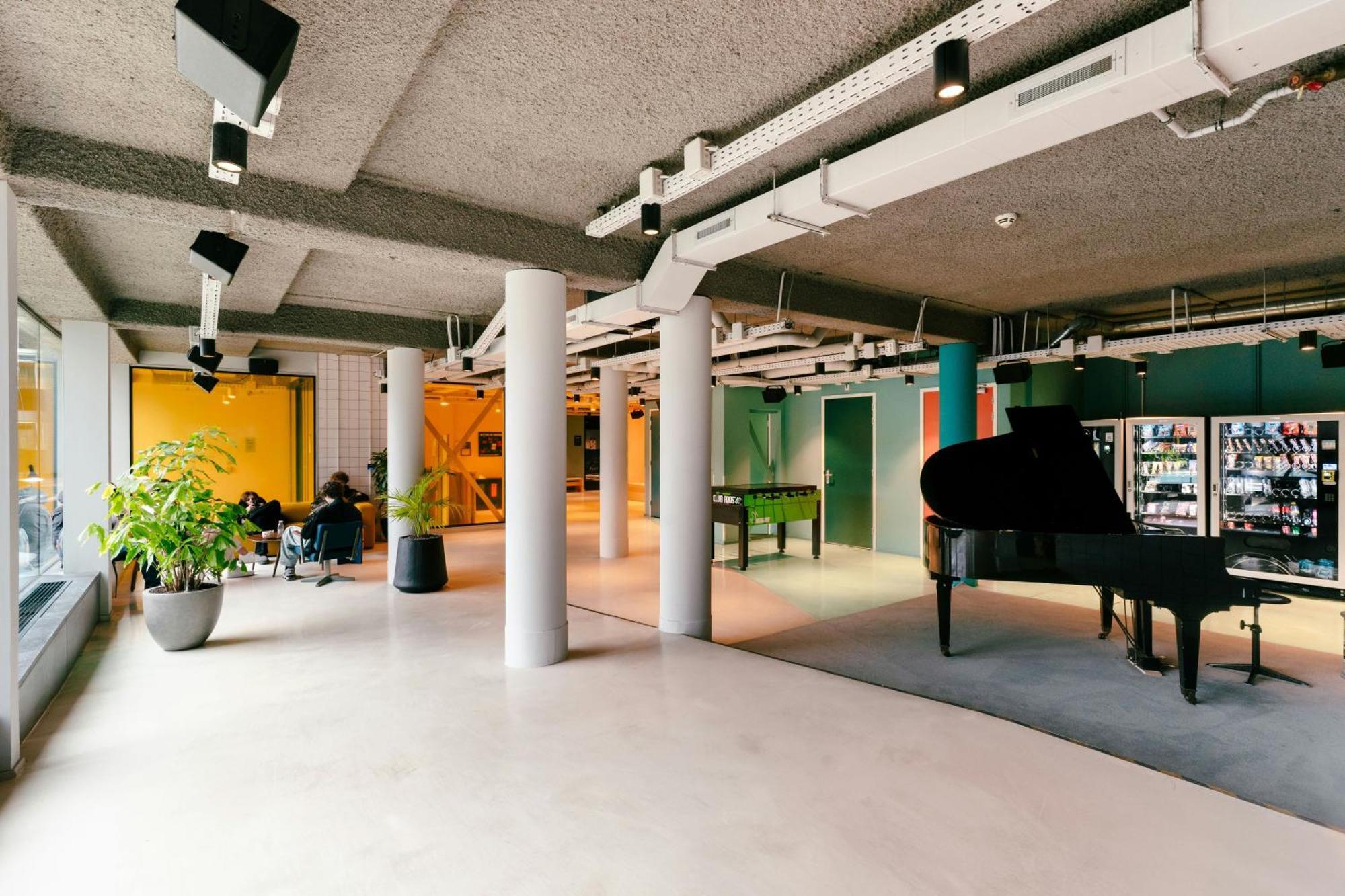 The Social Hub Hotel 3*